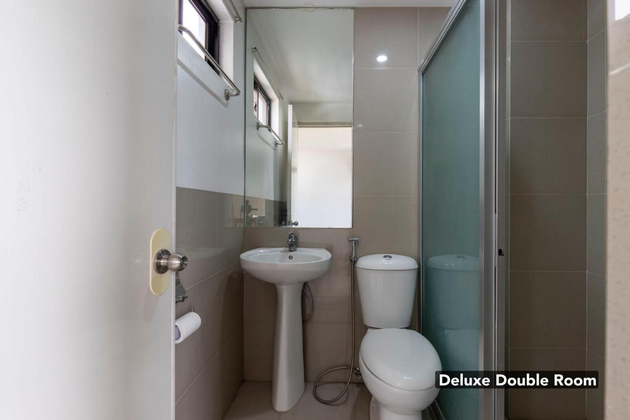 Yellowbell Hotel Batangas Luaran gambar