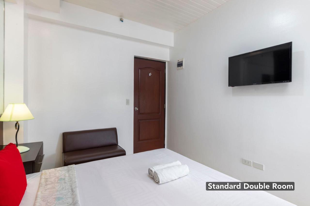 Yellowbell Hotel Batangas Luaran gambar